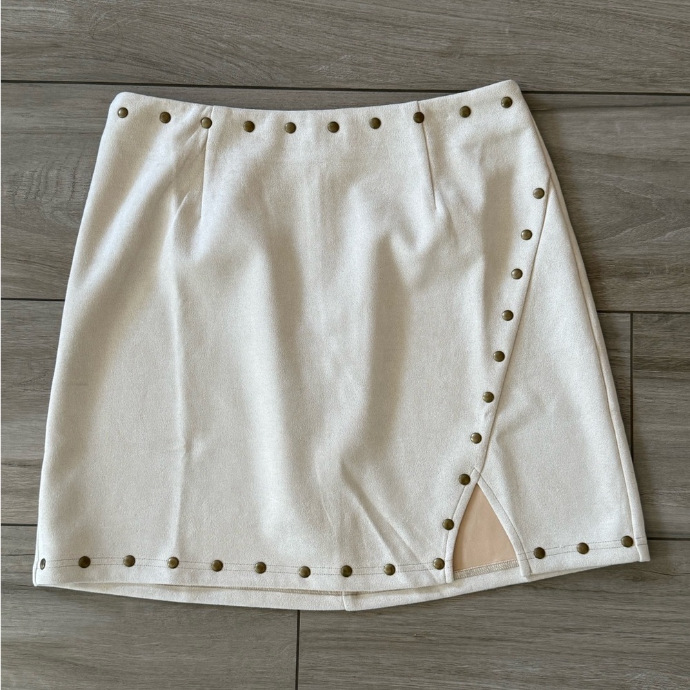 Pink Lily White Stud-Trim Mini Skirt Brand new